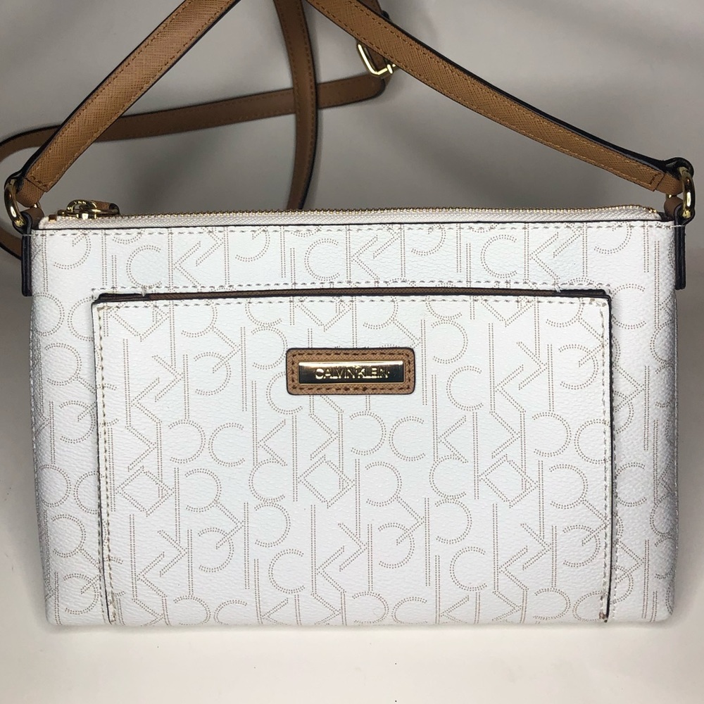 Calvin Klein Shoulder Bag